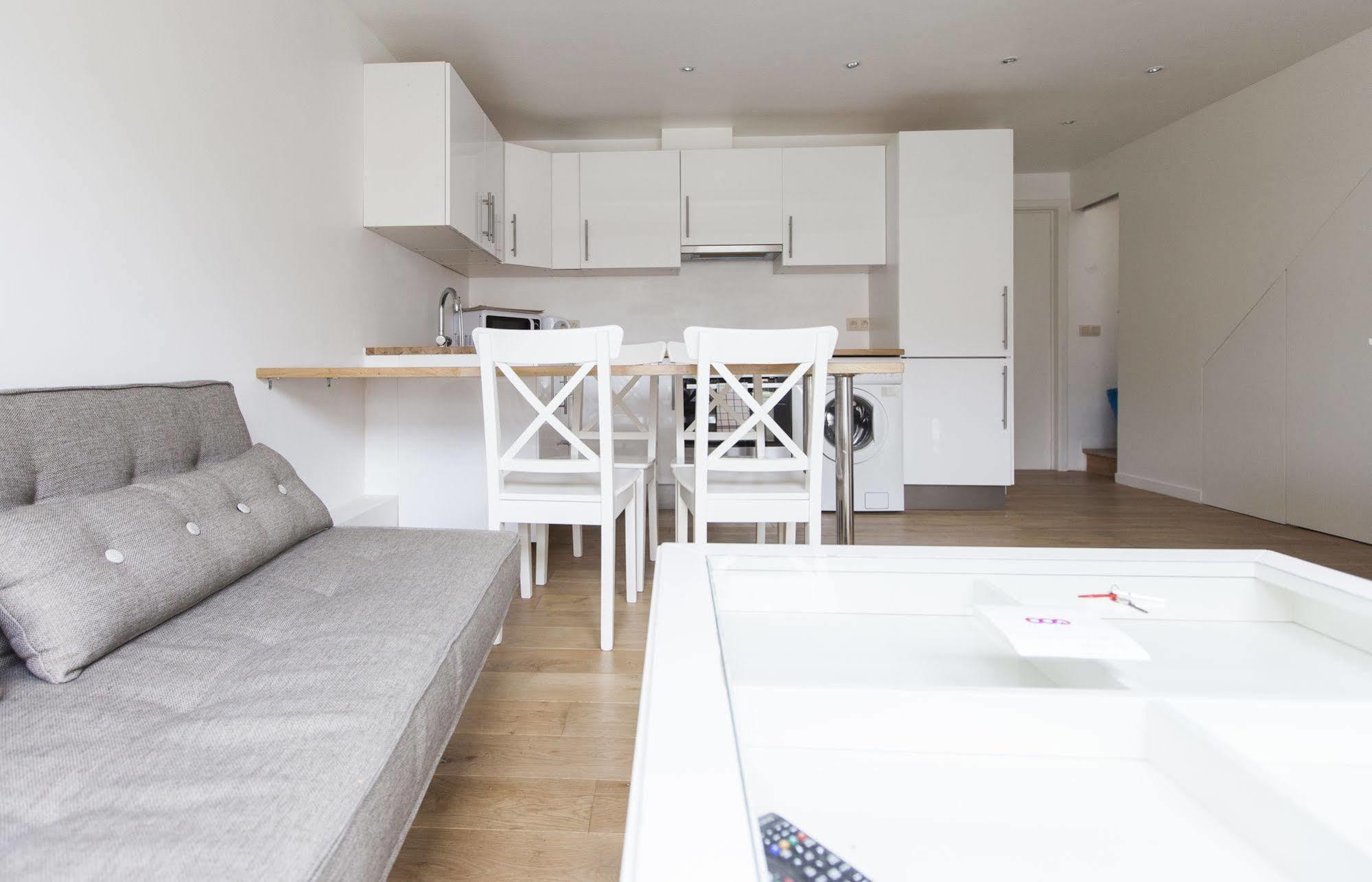 Louise Uptown Apartments بروكسل المظهر الخارجي الصورة
